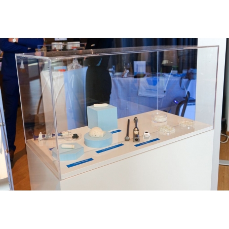 Plexiglas beschermkap | plexiglas stolp | maquettekap op maat Plexiglas beschermkap | plexiglas stolp | maquettekap op maat